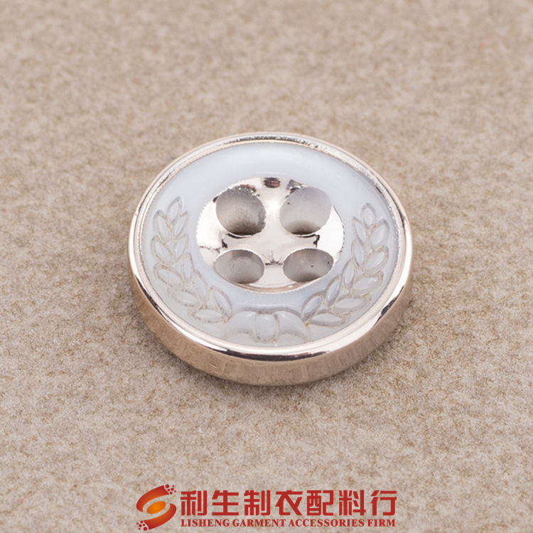 利生现货 金色UV电镀毛衣衬衫钮扣 11.5mm四眼圆边猫眼纽扣