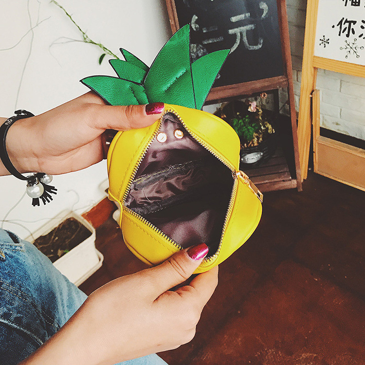 女生时尚包包女2017新款潮斜挎包韩版咖啡杯链条女包个性创意