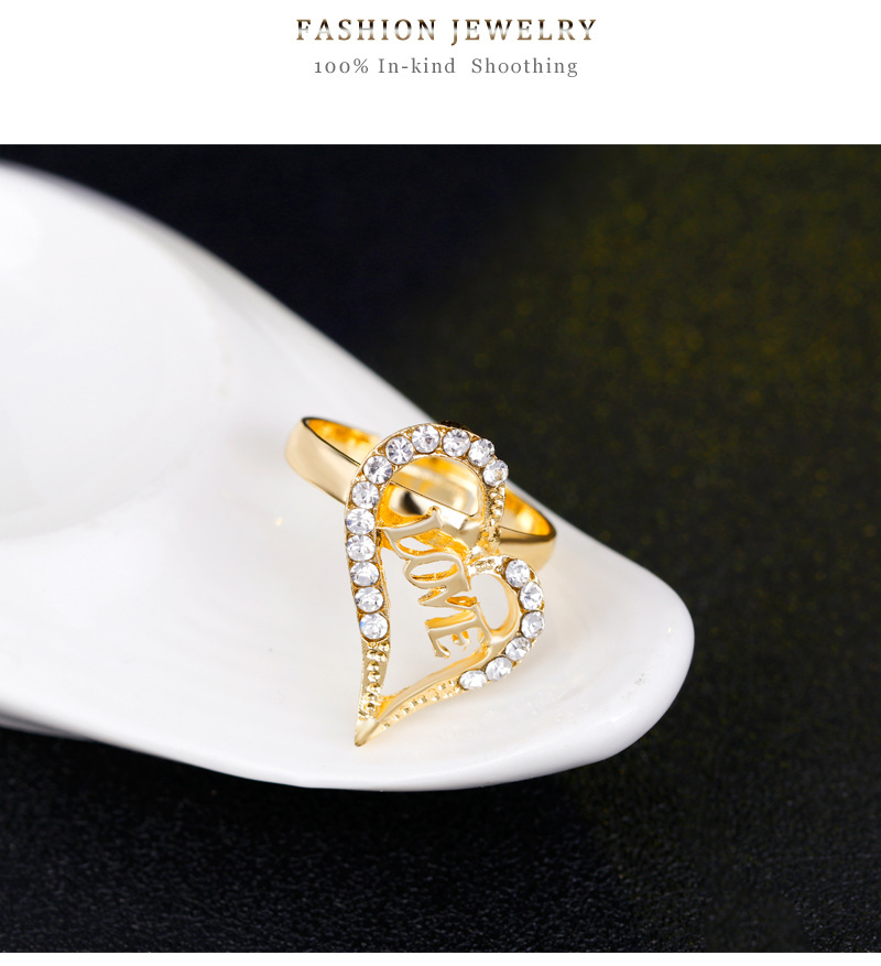 Nouvelles Lettres Creuses Amour Amour Diamant Placage Kc Collier Boucles D&#39;oreilles Bague Bracelet Quatre Pièces En Gros Nihaojewelry display picture 3