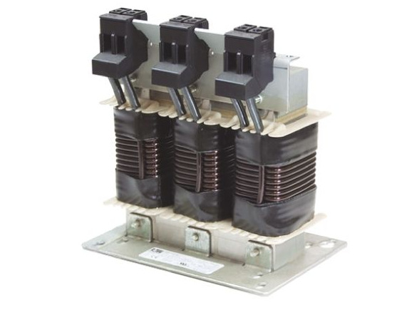 供应Block MR3 系列 690 V 交流 37A 8kHz 线路电抗器 MR3 400/37