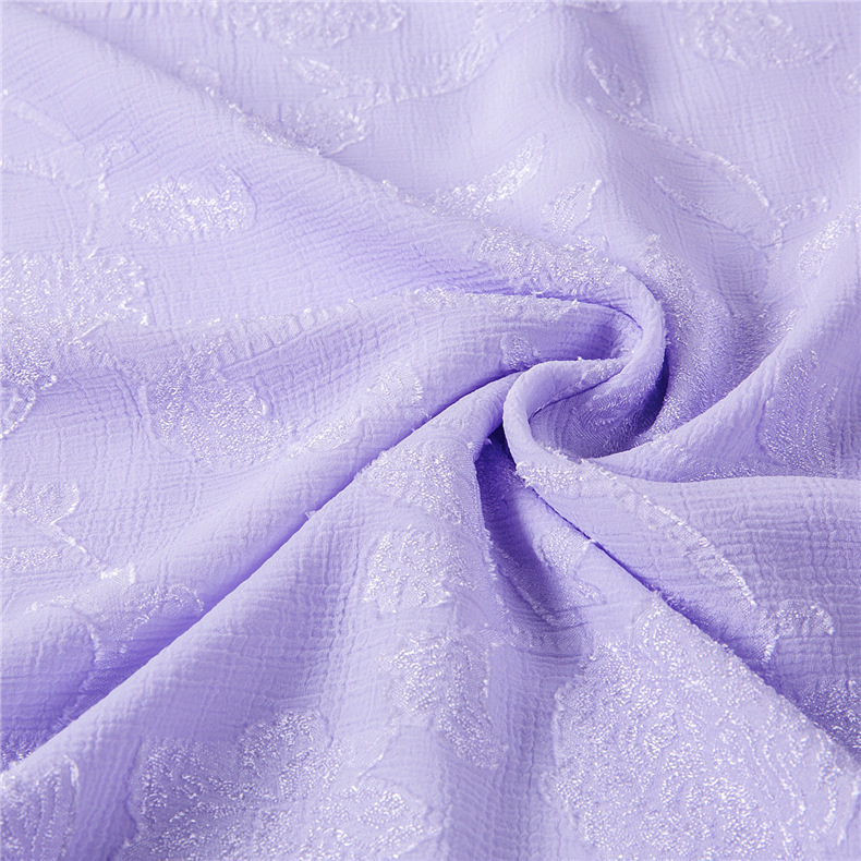 新品直供皱型雪纺连衣裙服装面料 女装精品时装皱提花雪纺布料