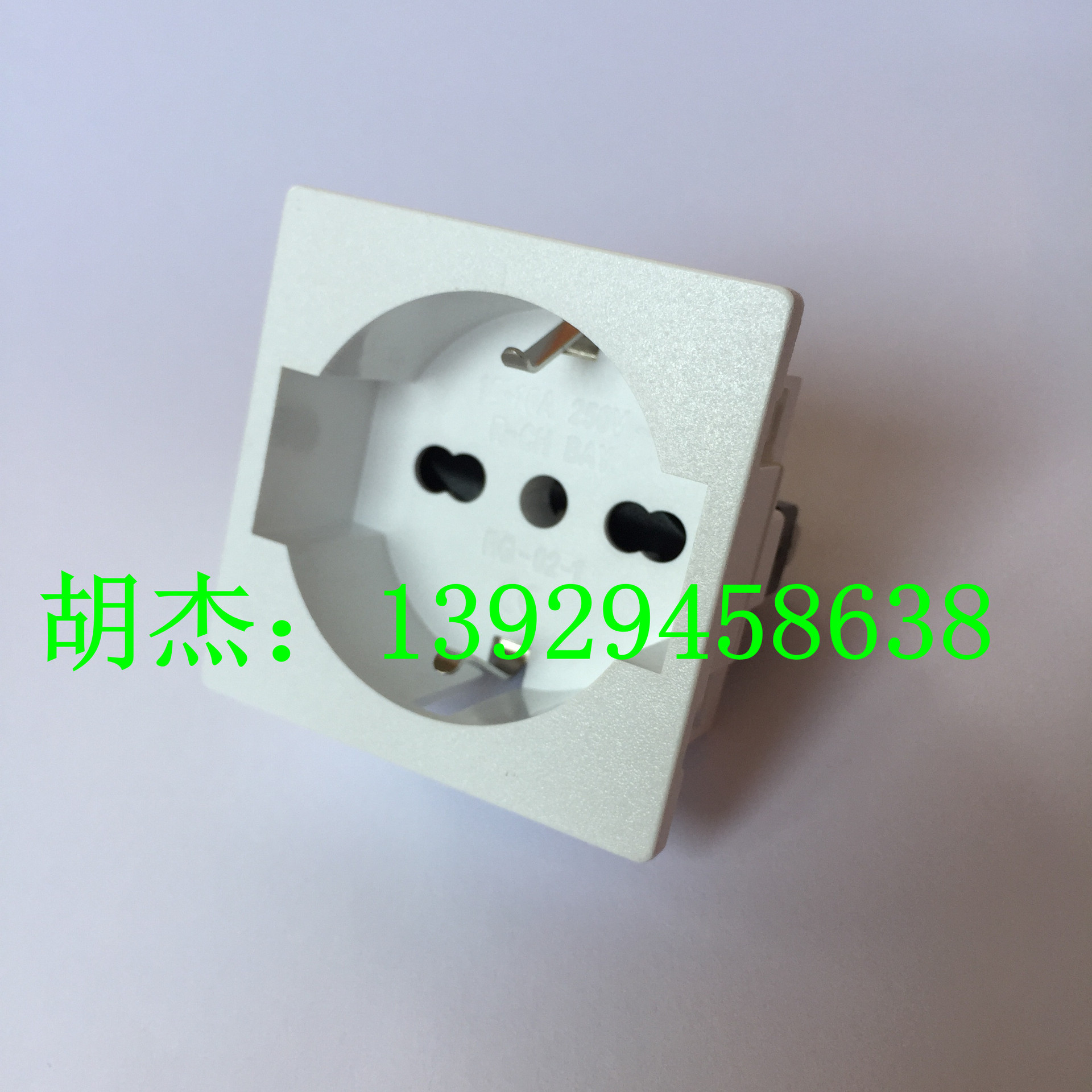 意大利插座 RG021工业插座 AC插座 智利插座