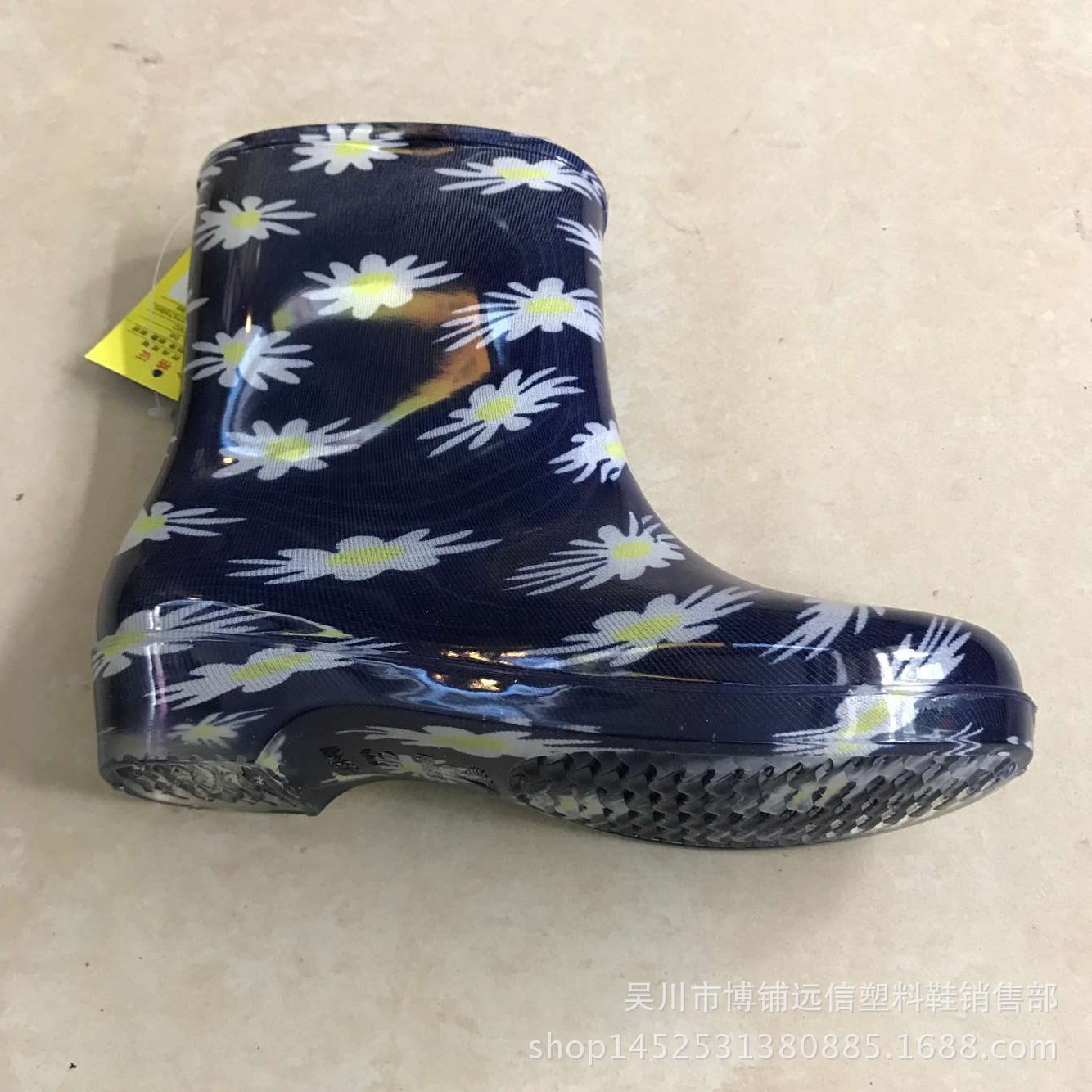 雨鞋厂上班好做吗,天津雨鞋厂累不累,天津雨鞋厂工作怎么样(第11页)_大山谷图库