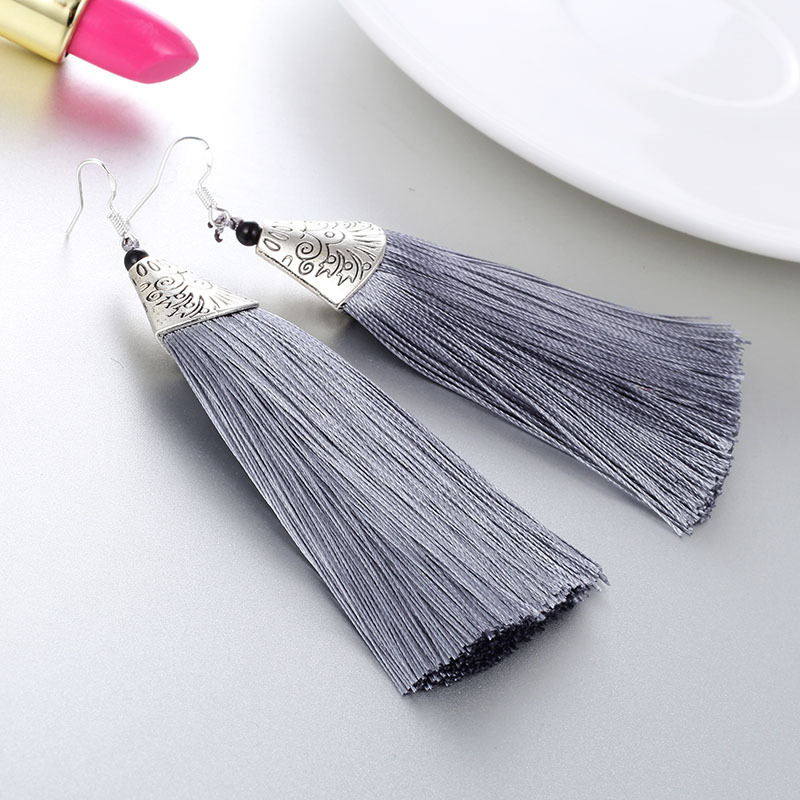 Tassel Earrings Chinese Ethnic Fashion Personality Simple Long Earrings display picture 3