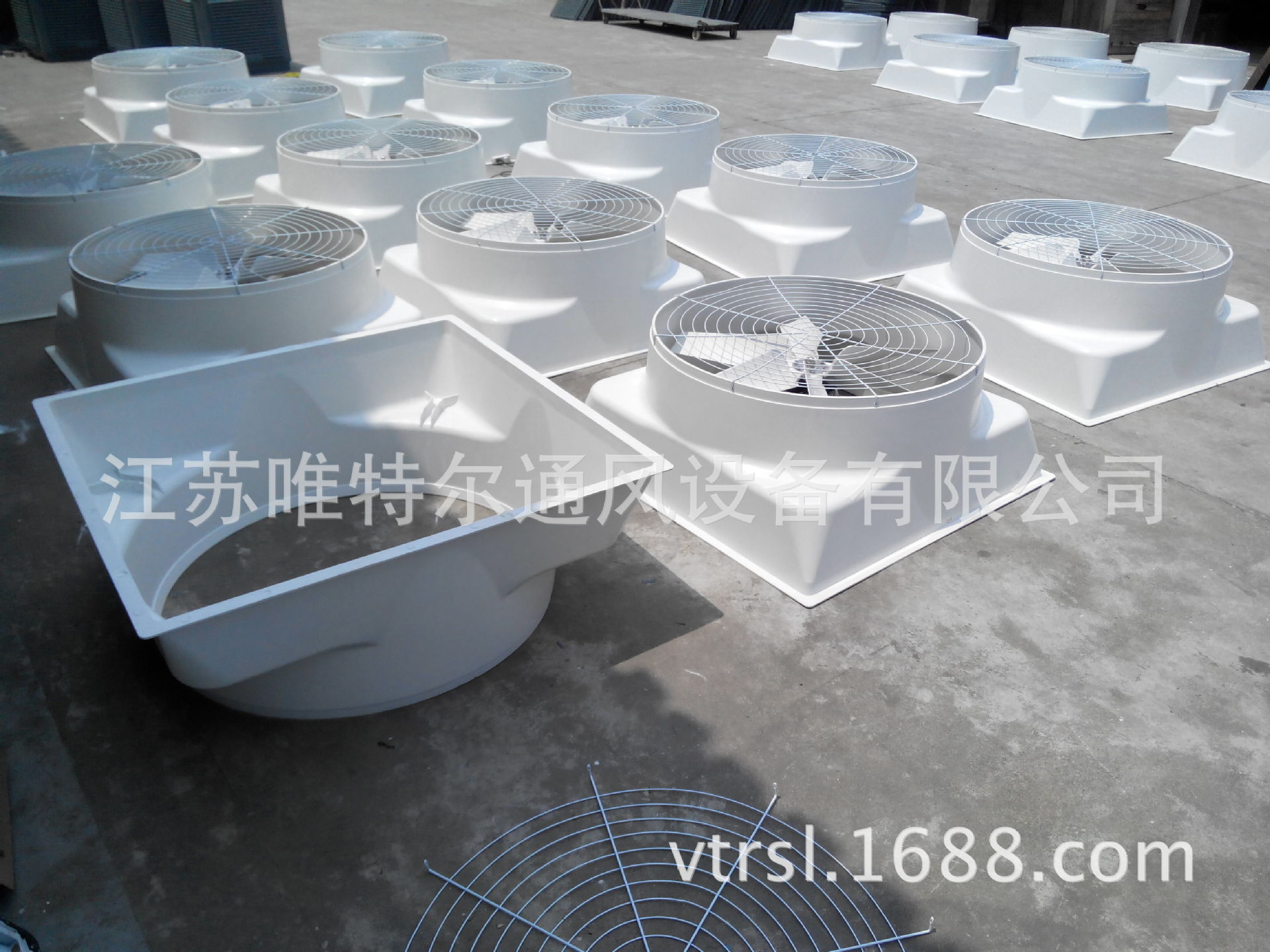 供应优质玻璃钢负压风机、喇叭风扇、排气扇耐腐蚀防锈化工厂