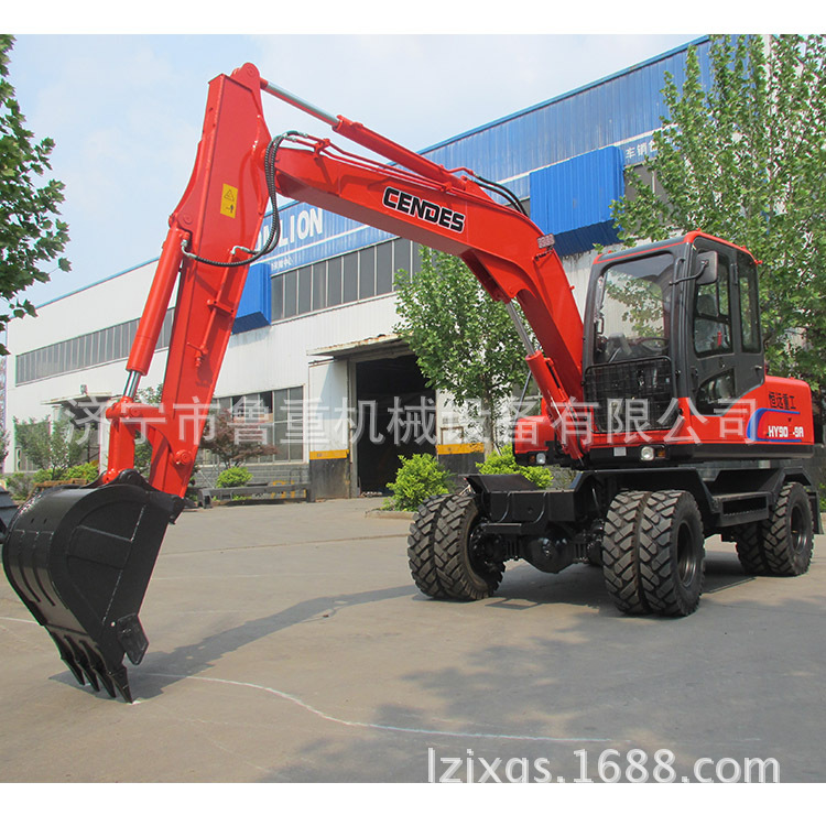 90轮式抓木机甘蔗机农业 抓甘蔗机配置动力强劲