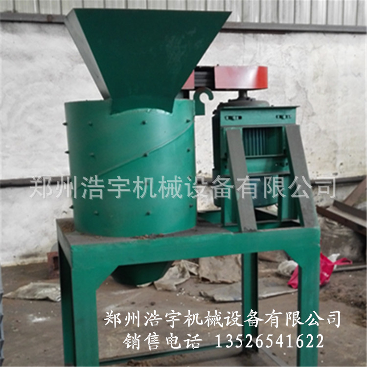 供应化肥粉碎机 有机肥料粉碎机 立式化肥结块粉碎机