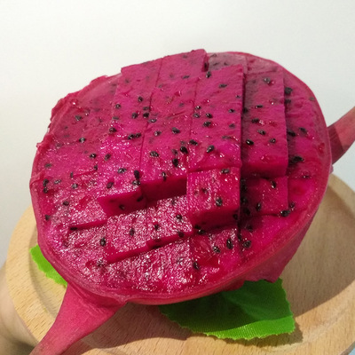 红心火龙果5斤装 红心火龙果水果代发