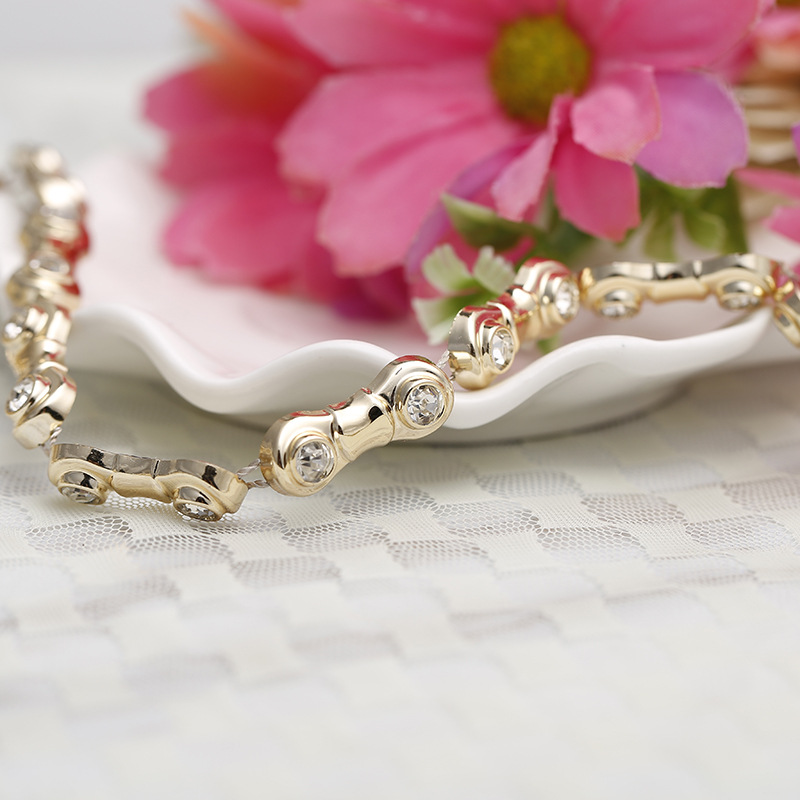 厂家批发鞋服头箍发夹钻饰辅料UV电镀线钻连线珠加水钻配件装饰