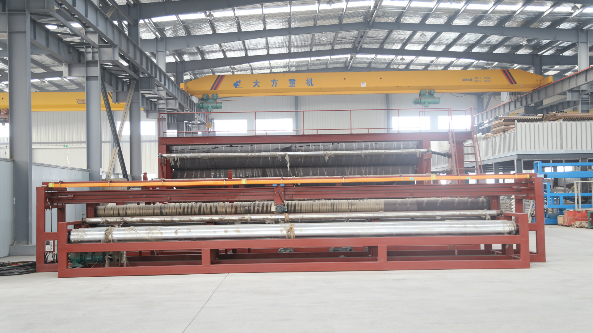 青岛神盾供应4-8M宽幅土工膜生产线