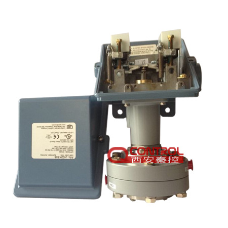 【秦控】 美国ue差压开关J402-547