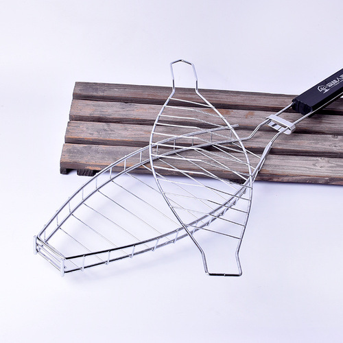BBQ Grill Tools Stainless Steel Grill Net Fish Grilling Clips Grill Rack Fish-Shaped Wooden Handle Grill Net Outdoor Fish Grilling