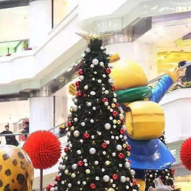 ���ͻ���װ��ʥ������˾�̳�������ڼ��ջװ�ε���