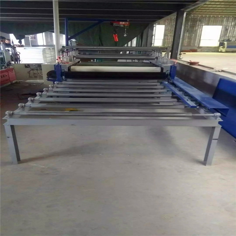 合肥 加工pvc膜贴纸机 平贴pvc木纹纸片材