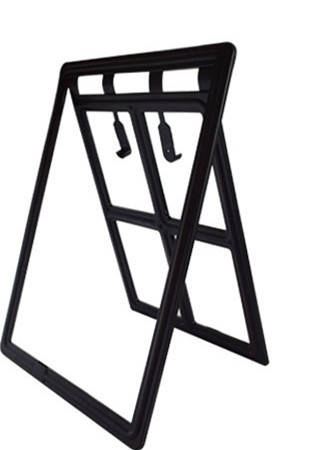 Ejemplo 3 de puerta mosquitera para perros y gatos