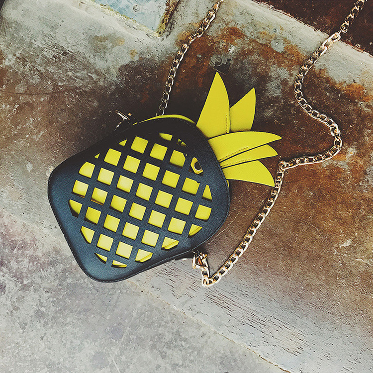 女生时尚包包女2017新款潮斜挎包韩版咖啡杯链条女包个性创意