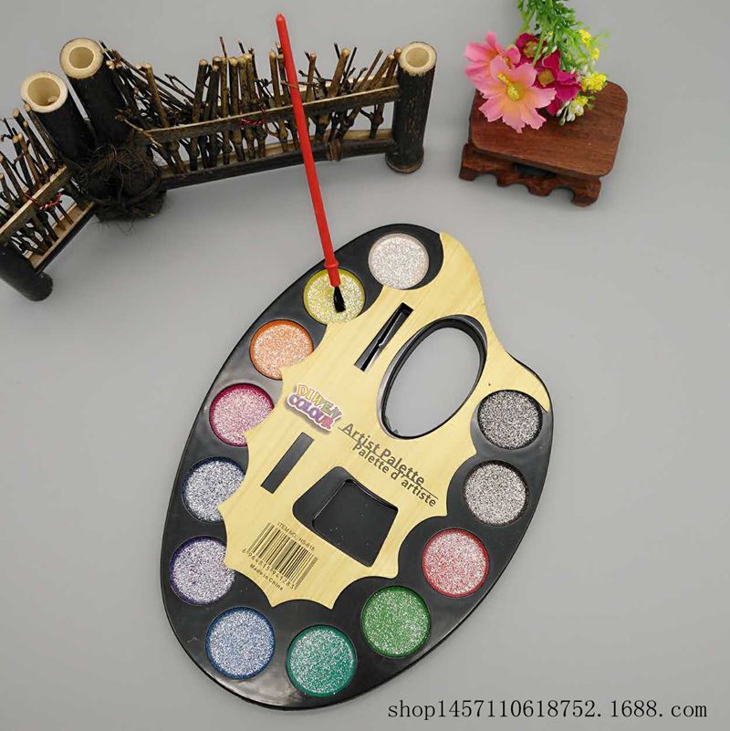 348586261392012147_副本