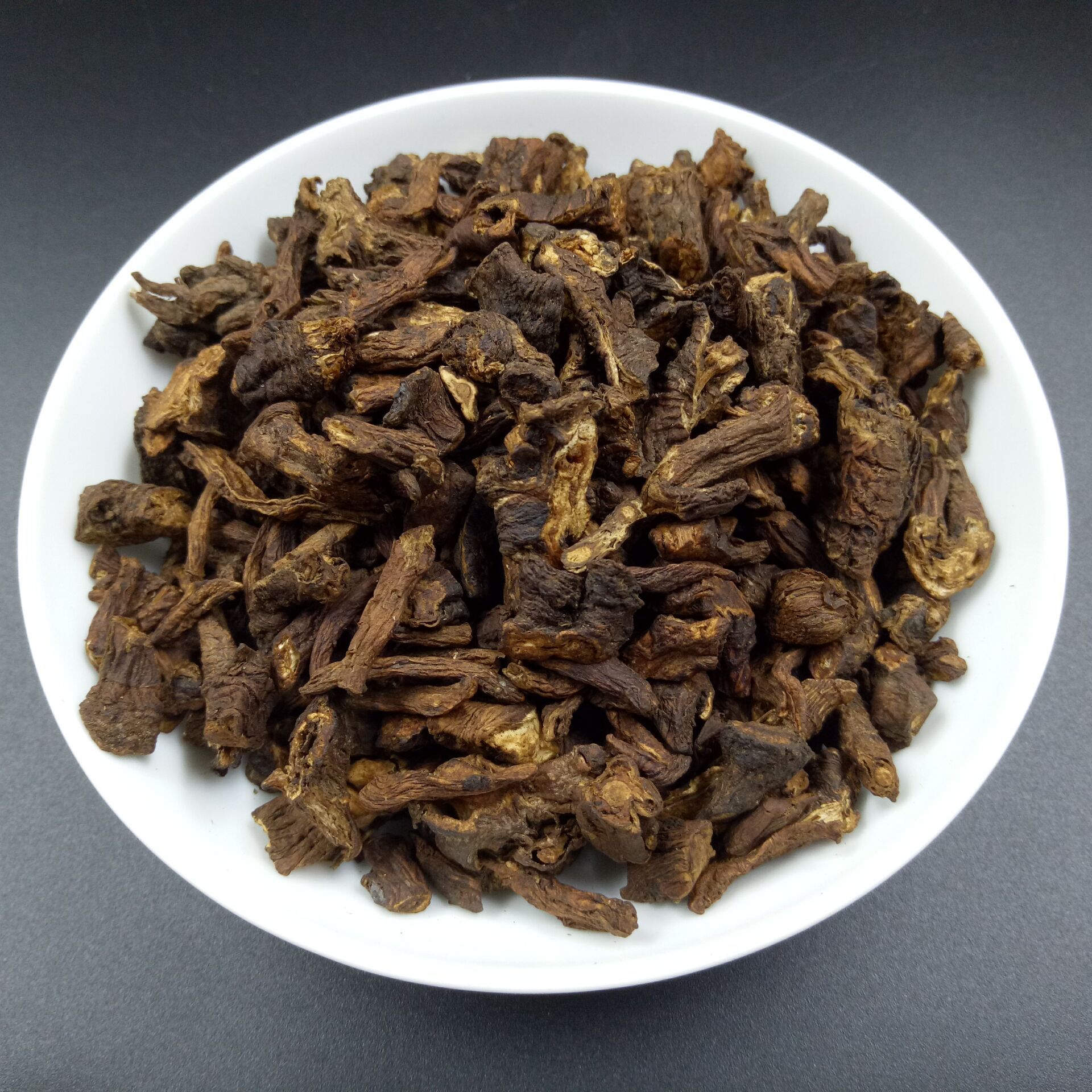 Dandelion Root Tea Pu Gong Ying Gen Washed Dried Roots for Herbal Infusions and Decoctions 500g overview
