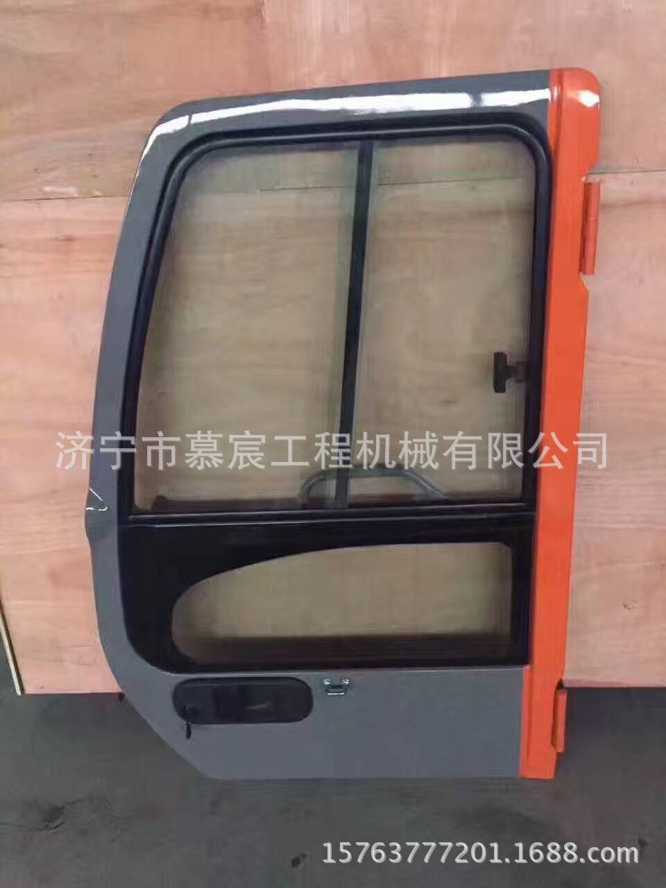 现货供应日ZX200-6挖掘机驾驶室边门 驾驶室总成