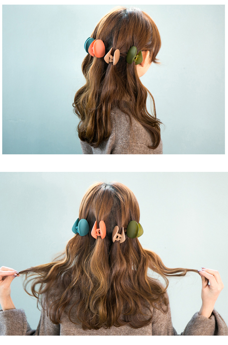 Korea New Acrylic Irregular Gripping Hairpin display picture 7