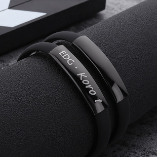 �羳�¿�W��������������ʿ�r�Ђ��Կ��ֺ�ɫ��H�֭hС�Y��