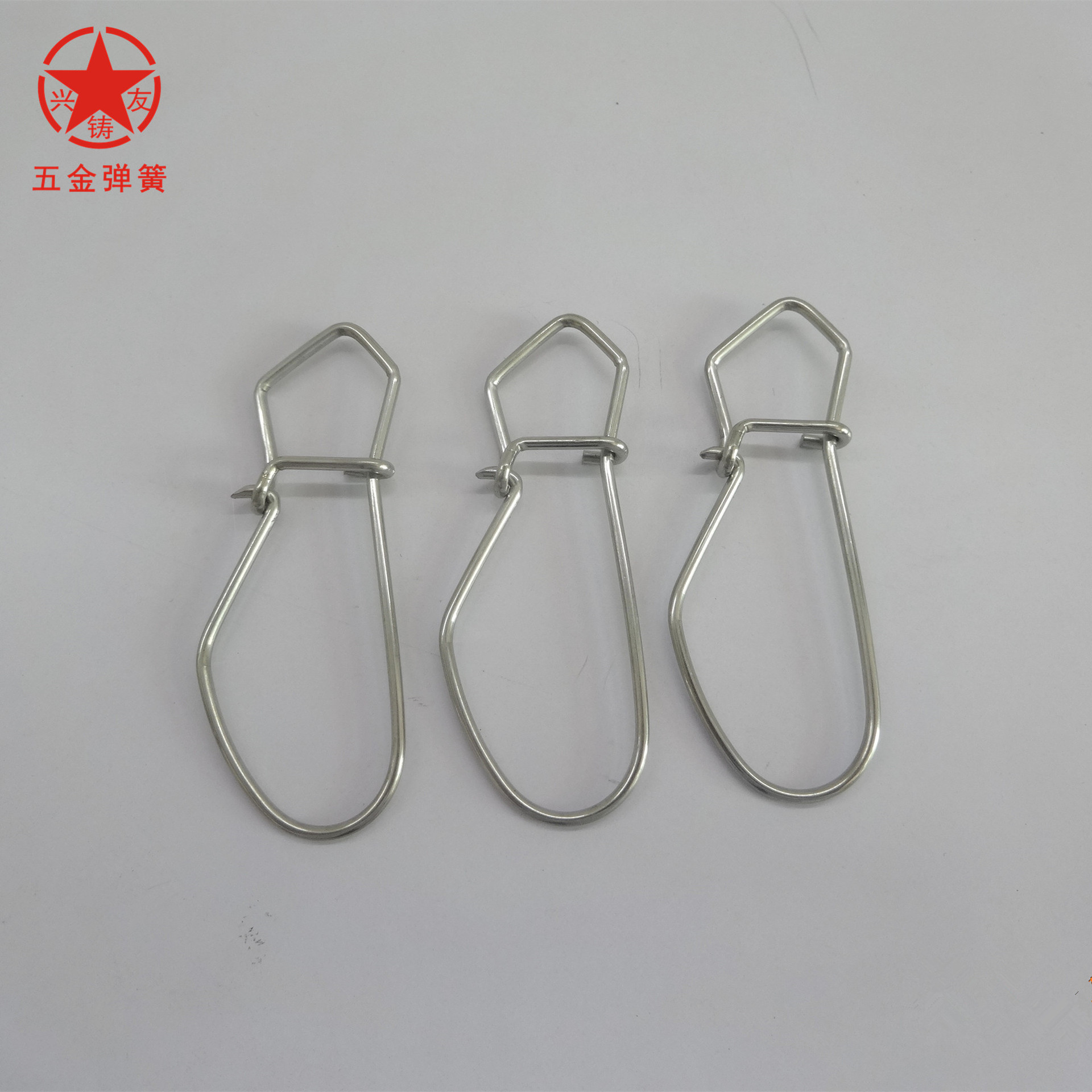 现货路亚鱼锁扣不锈钢锁鱼器钢丝扣活鱼扣单手扣批发-阿里巴巴