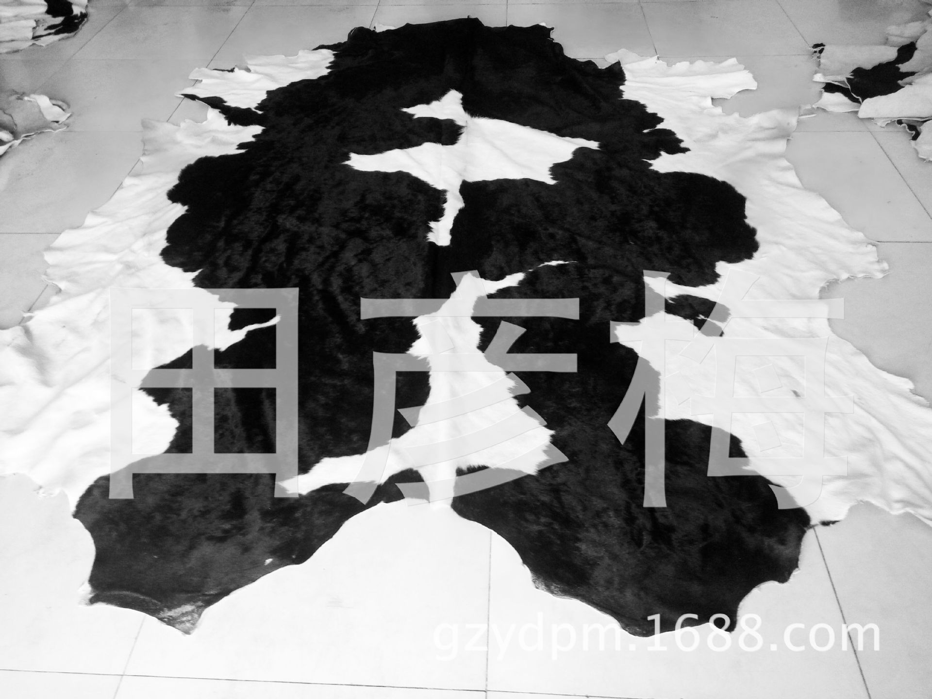 家具椅子沙发家居地毯用途地毯皮料 头层整张奶牛皮天然花色花纹