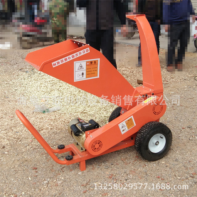 木材下角料木头柴油破碎机 移动干湿秸秆碎枝机 果园枝条粉碎机