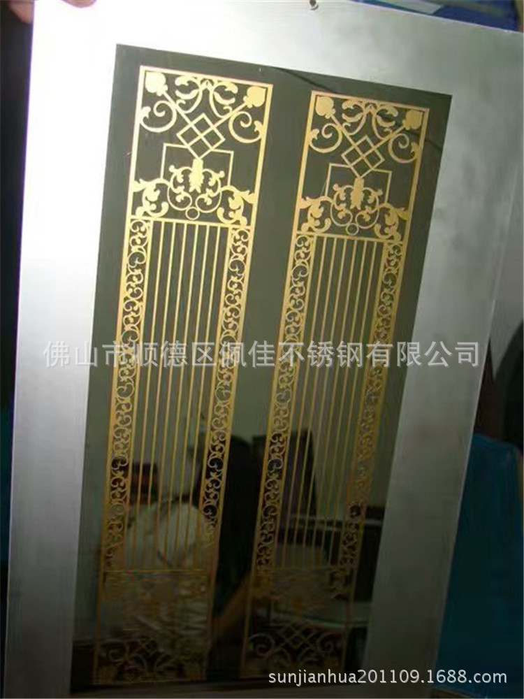 银川不锈钢腐蚀花纹板 不锈钢腐蚀电梯板 镜面腐蚀镀钛板