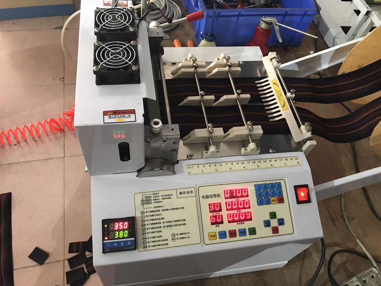 120-L电脑冷切带机 切魔术贴 热缩套管 铁片 镍片 自动断带机-阿里巴巴