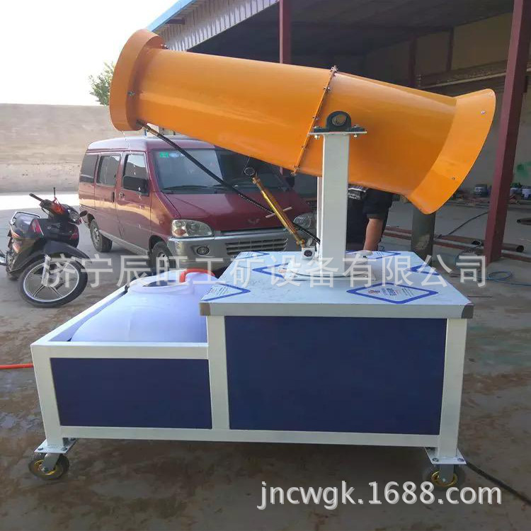 半自动洒水扬尘雾炮机 建筑工地用手动喷雾机 市政环保路面雾炮机