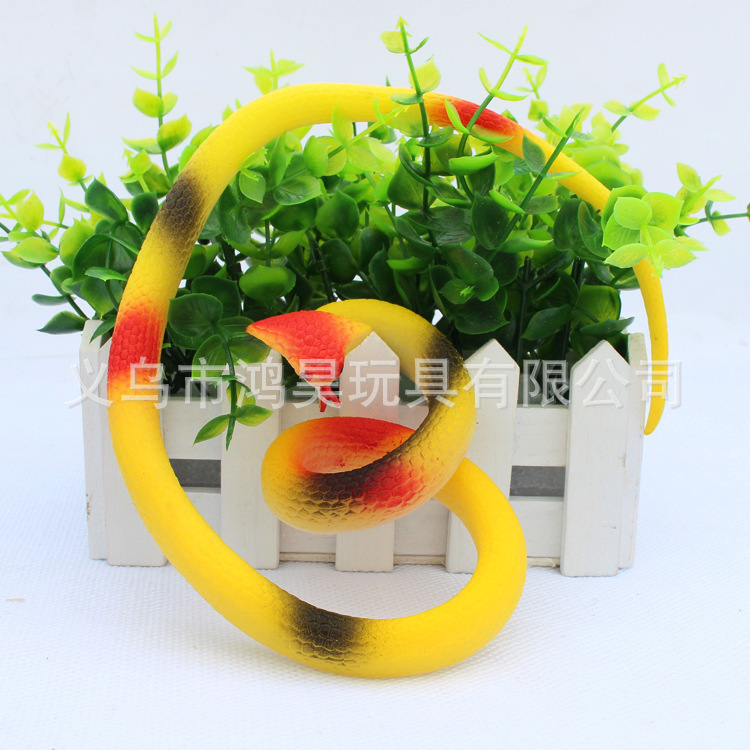 2852014174_1370680808