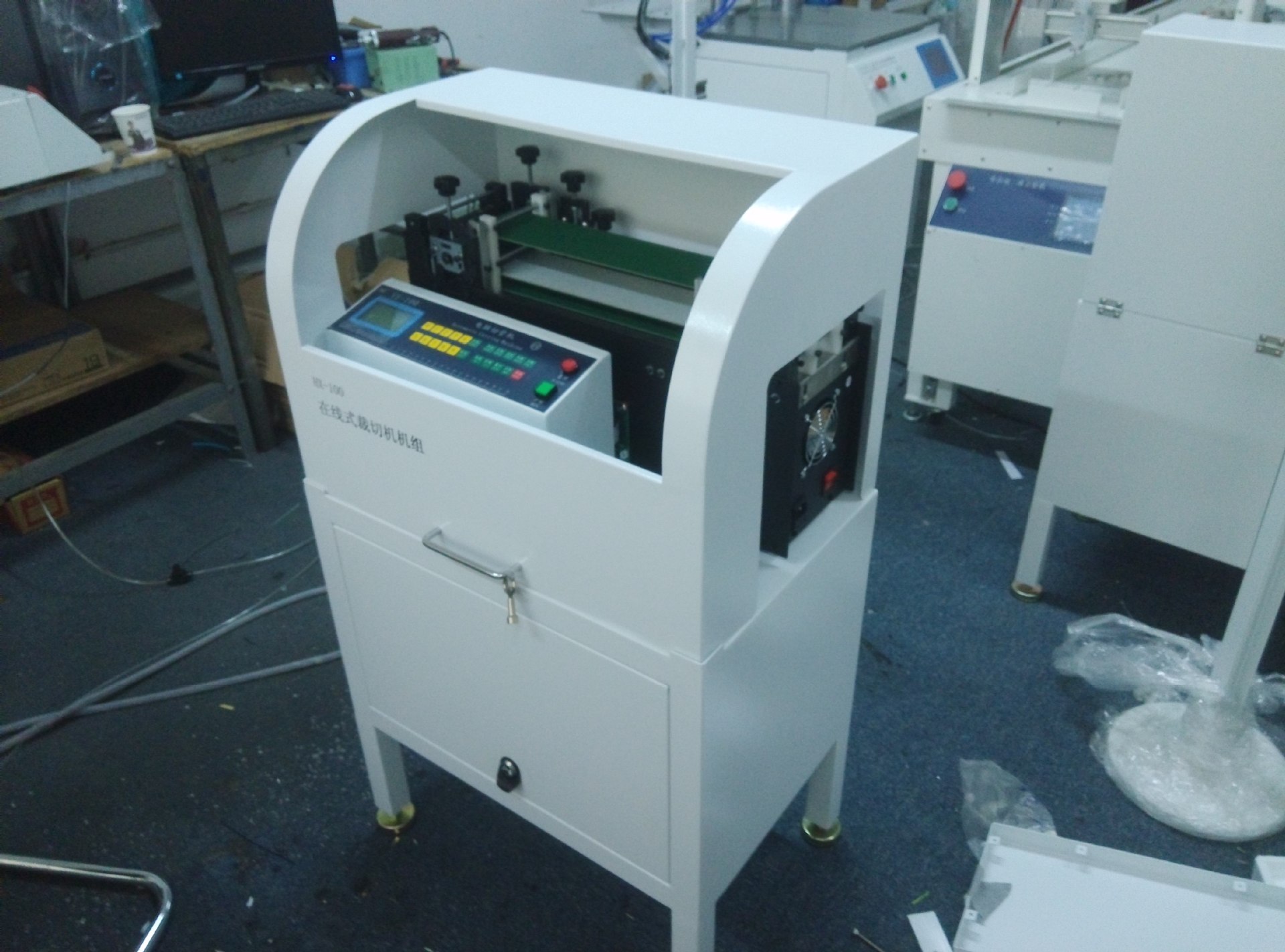 泡棉管切管机 海绵管切割机 EVA管裁管机