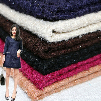 荣成纺织|厂家直销小香风服装面料涤纶染色布亮丝格子现货供应