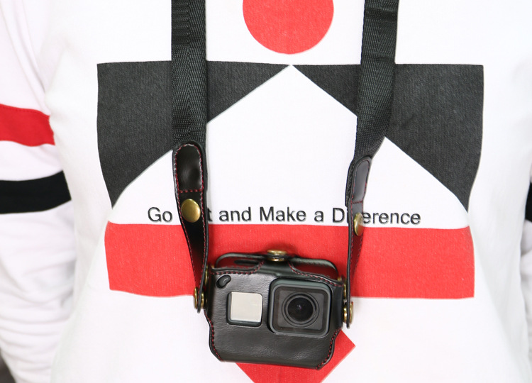 Perche selfie en En cuir - Ref 3386251 Image 15