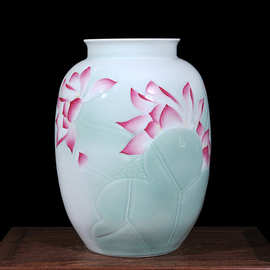 高档景德镇陶瓷器手绘影青雕刻荷花瓶中式家居客厅工艺装饰品摆件