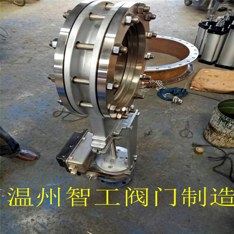 8EB9DA3983D50951CD4511D84F75ED