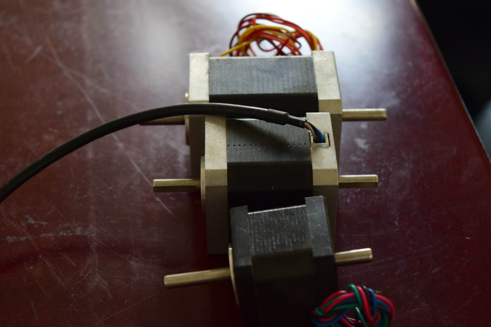 闭环步进马达低噪音混合式步进电机两相1.8°42mm步进马达