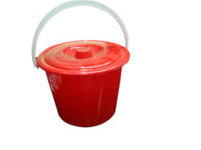 家用塑料水桶 新料中号小桶 带柄桶  带盖小桶 多用途小桶