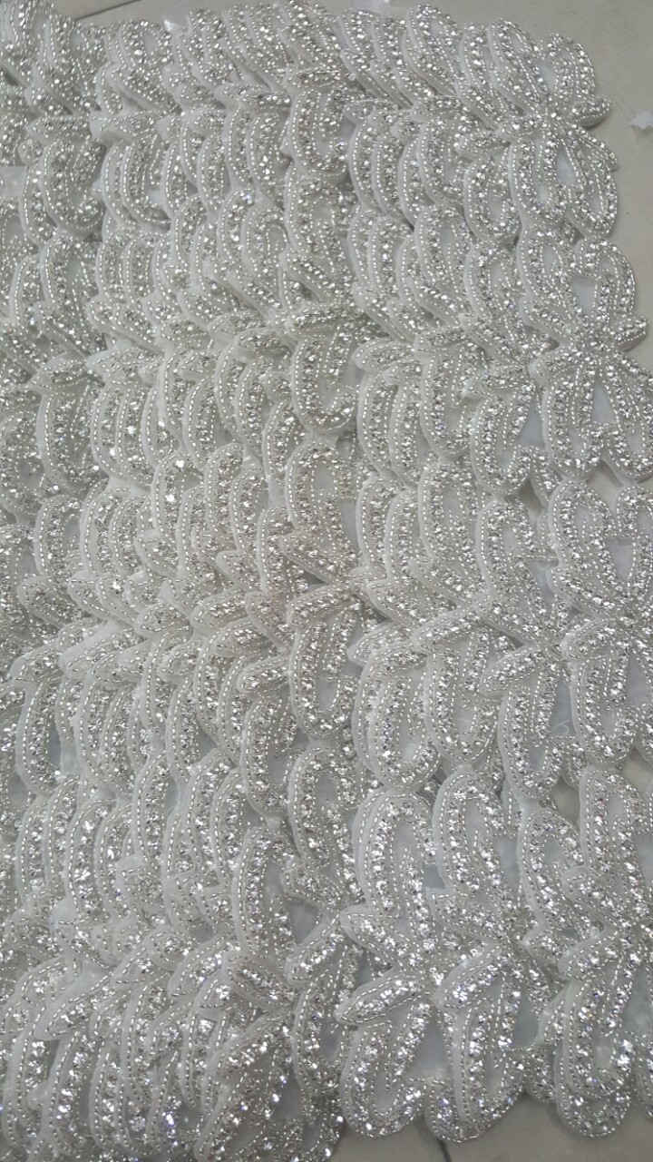 厂家供应厂家供应  服装辅料 钉珠 钉珠领花 晚礼服花 万