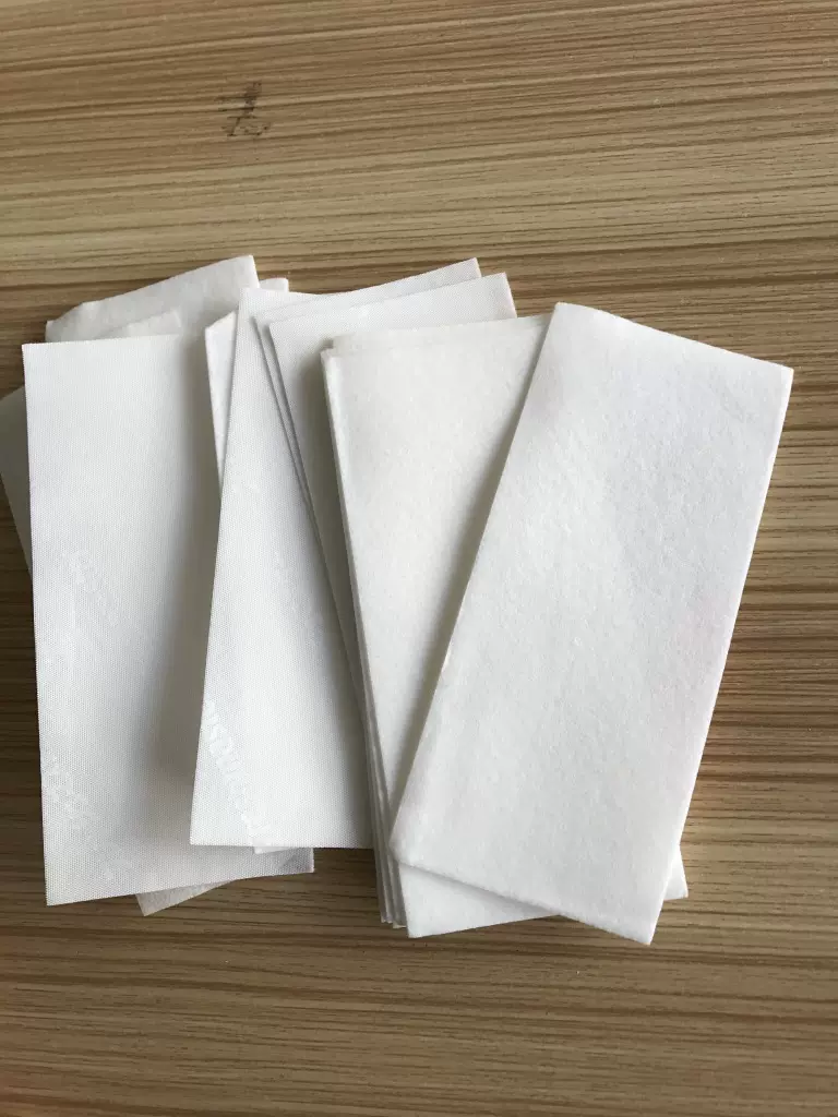 吸水垫厂家供木浆+PE打孔膜专保鲜垫肉类水产吸水垫外销