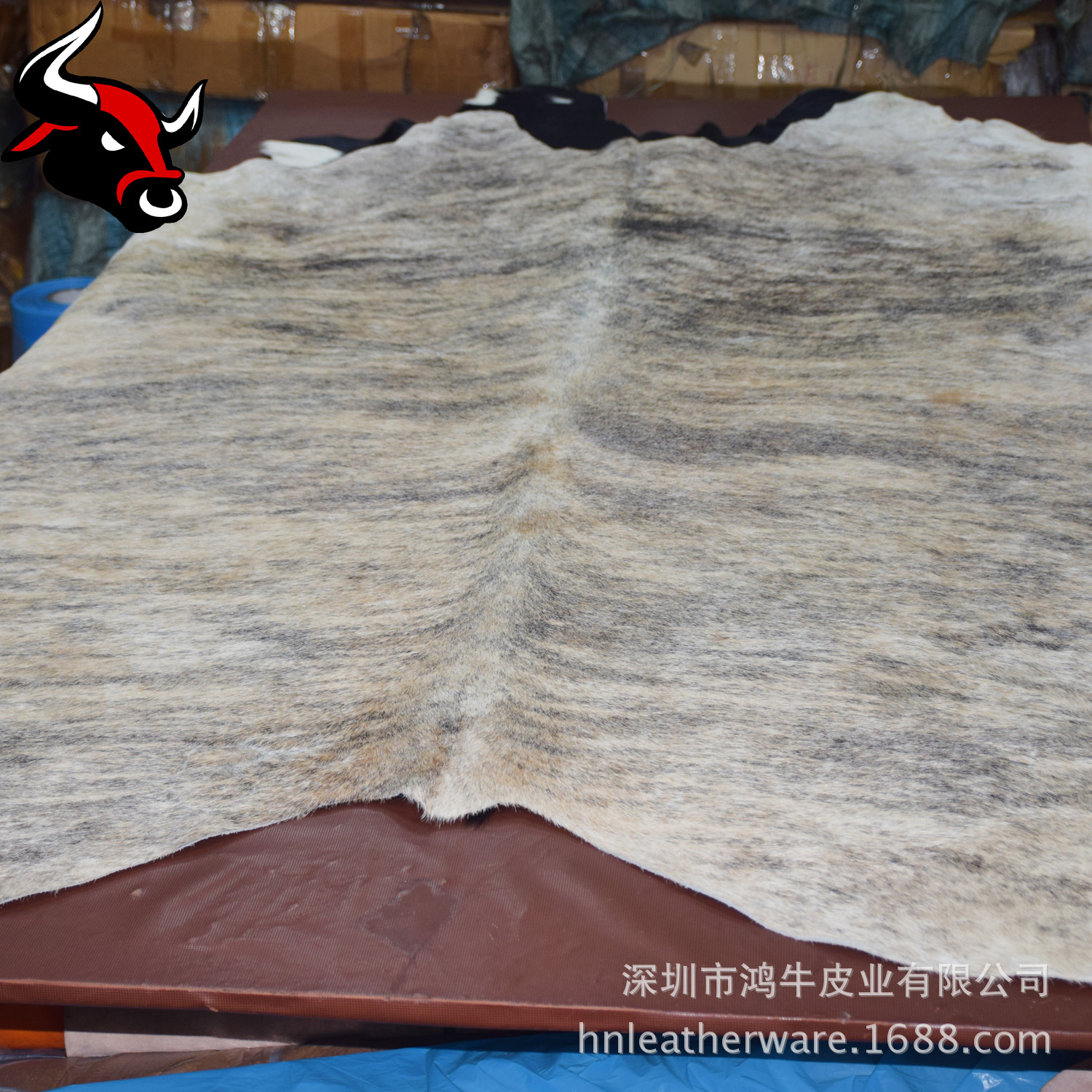 厂家现货供应优质天然黑黄白花奶牛毛真皮皮革皮毛一体地毯纯牛皮