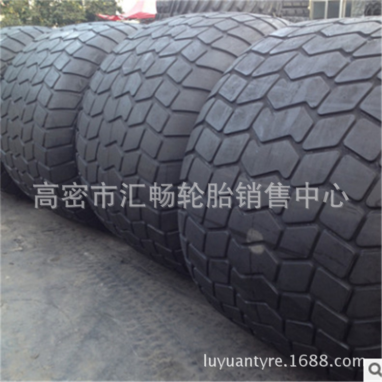 66×44-25 宽基沙漠防陷轮胎 66*44.00-25轮胎