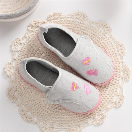 2017 mới mùa xuân hè hè túi giày với bà bầu sau sinh tại nhà mùa thu dép bông nhỏ đơn giày nhà máy bán trực tiếp Giày cotton tại nhà