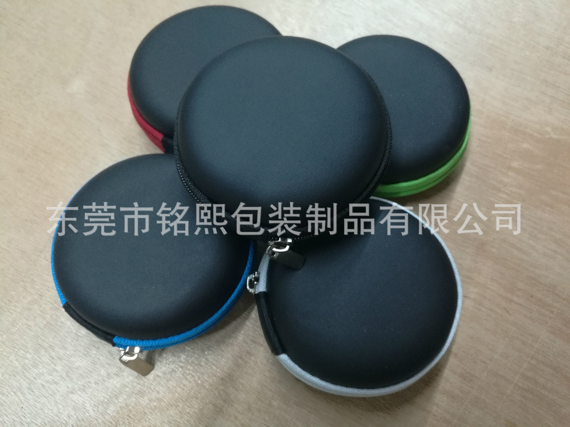 批发8*8*3.5EVA耳机包，耳机收纳盒