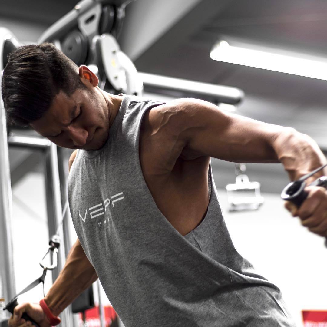 肌肉健身兄弟無袖休閑歐美純棉寬松圓領坎肩運動背心男春新款