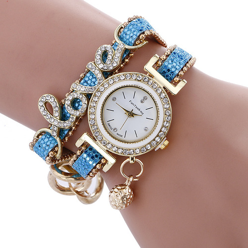 Cross-border foreign trade snake pattern belt with diamonds for women, bracelets, watches, casual fashion LOVE water diamond British women's watches wholesale