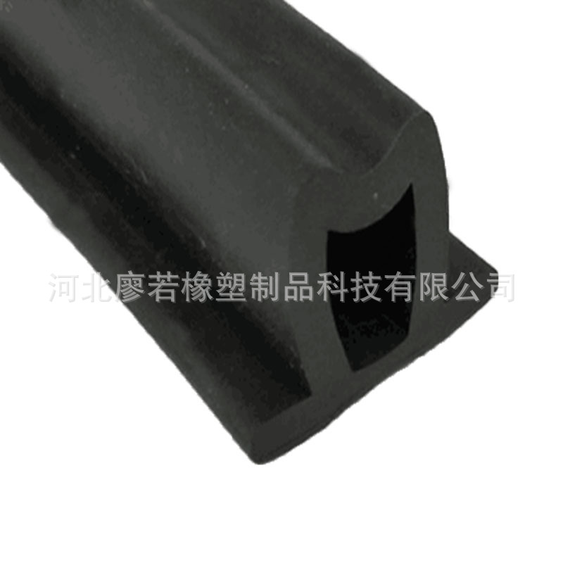 垃圾车后门密封条,垃圾箱后压条密封胶条,环卫垃圾车厢后门橡胶条