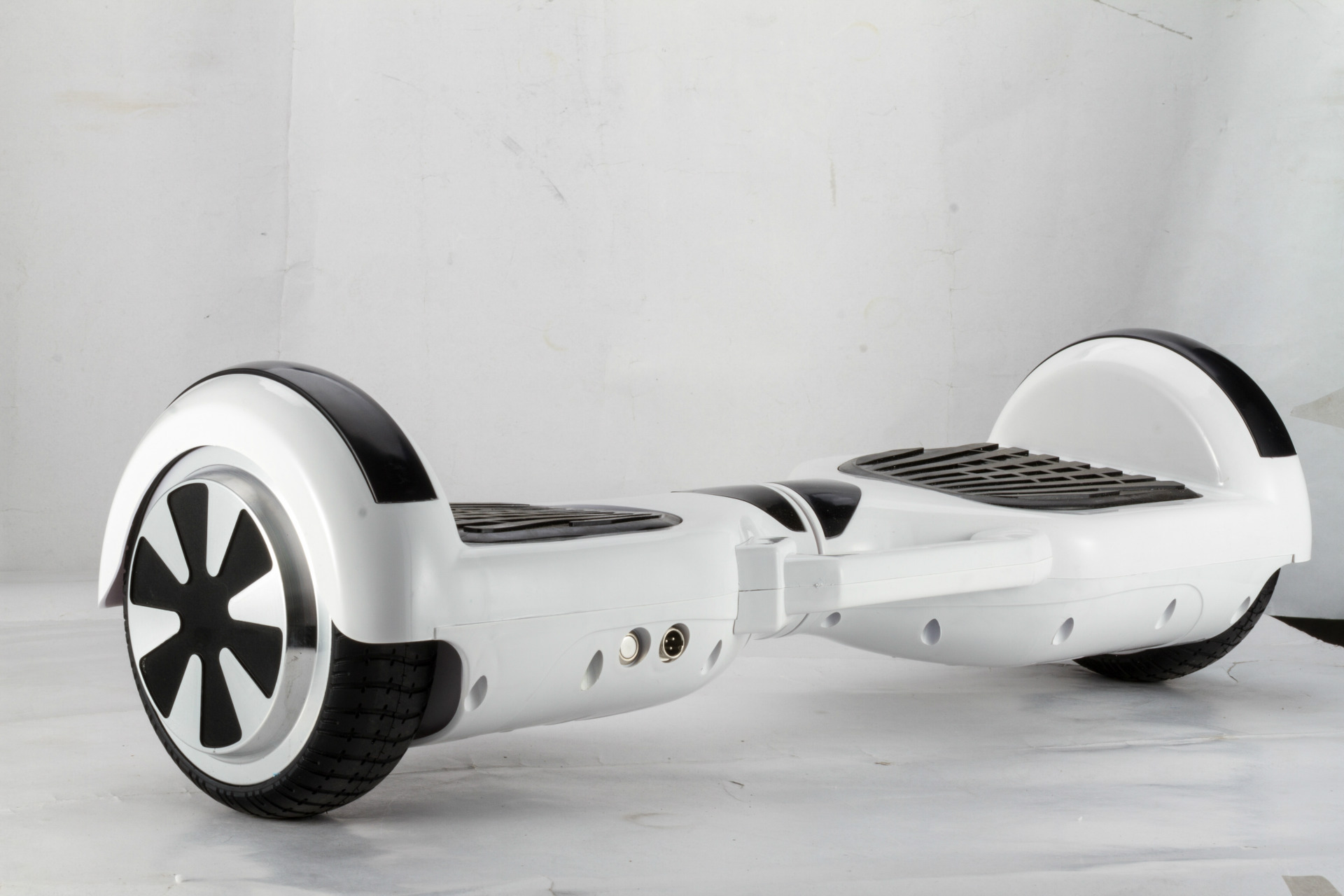 厂家直销电动滑板车漂移车折叠便携迷型你双轮代步车-阿里巴巴