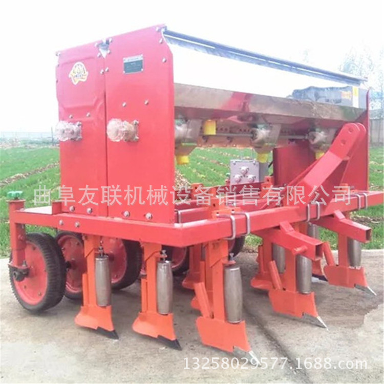 四轮带谷子蔬菜播种机 播种施肥机 玉米多功能两用播种施肥机D